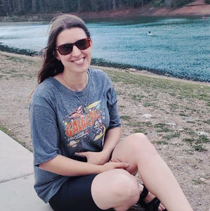 Meet your Posher, Ileana